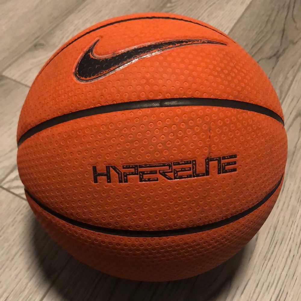 Nike hyper elite 29.5 basketball